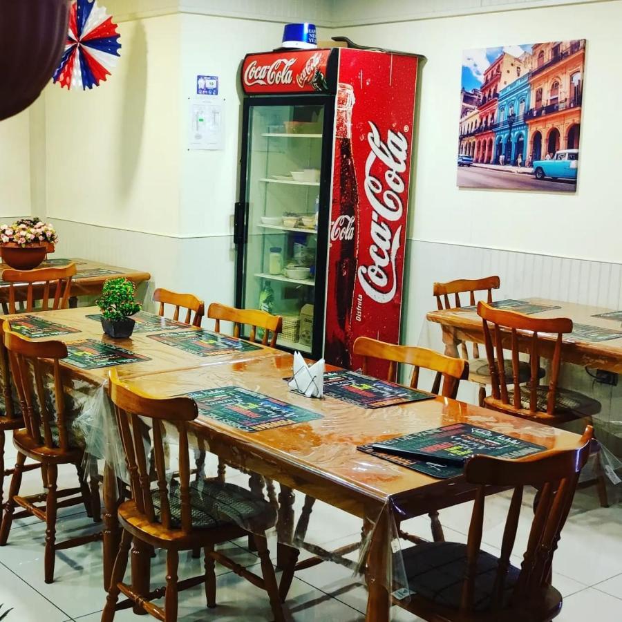 Hostal Del Tuto Πούντα Αρένας Εξωτερικό φωτογραφία